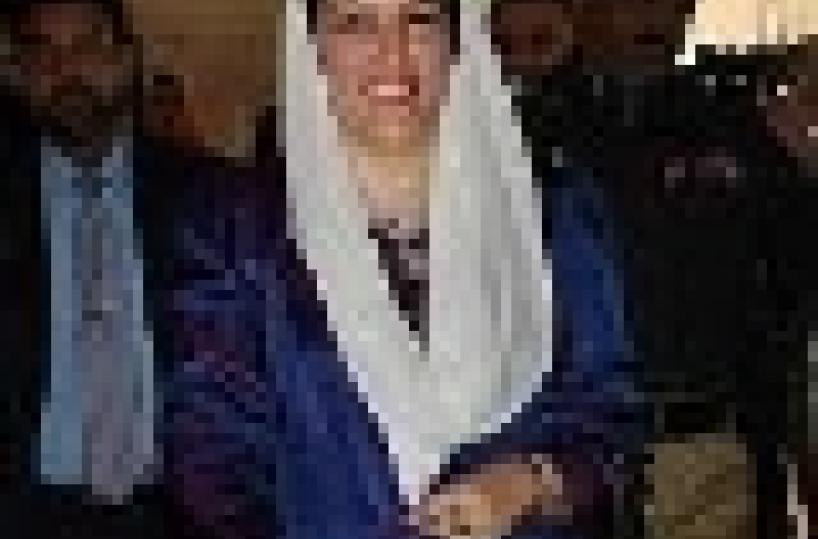 Pakistan - Dalla tomba la Bhutto accusa Bin Laden jr.