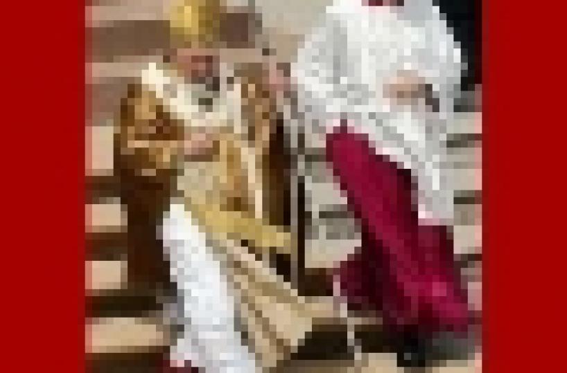 Vaticano - Fanno "notizia" le scarpe rosse del pontefice