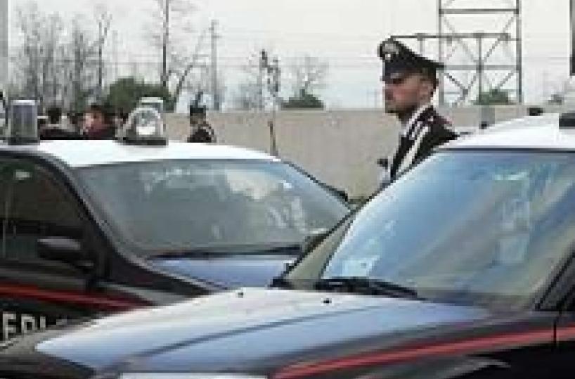 Uccide madre e figlia preso novello sposo