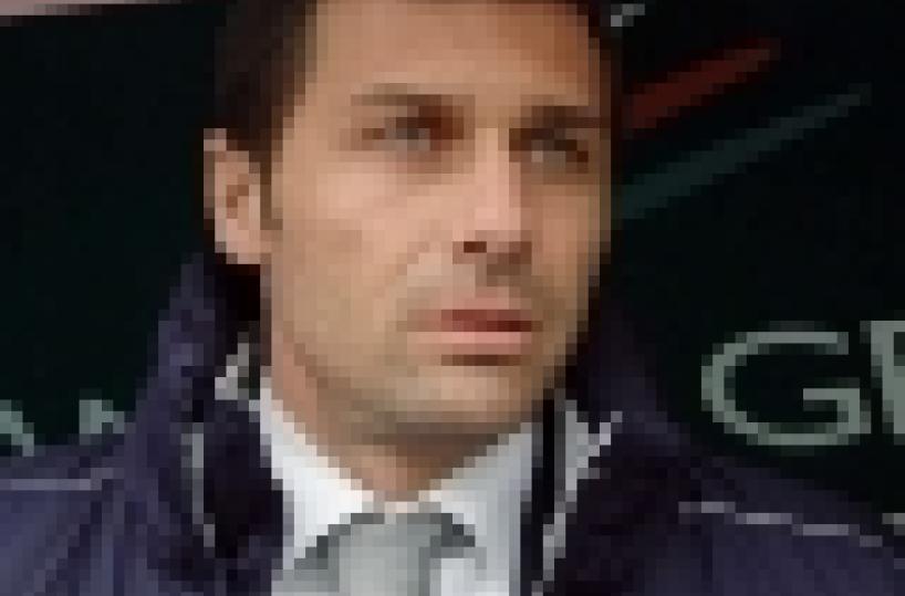Lecce, aggressione a Conte: «Paura per la famiglia»