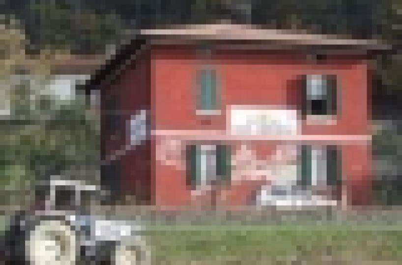 La provincia di Matera vende le sue rosse case cantoniere