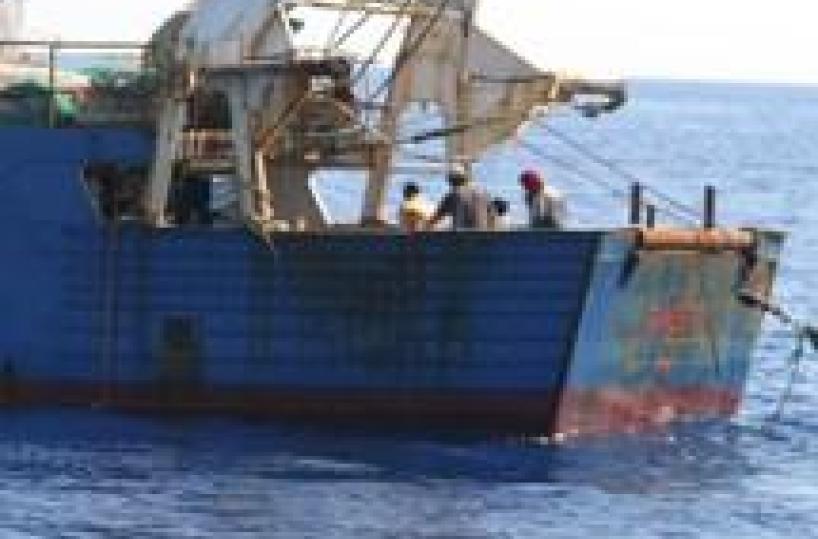 Nave con migranti a Porto Empedocle