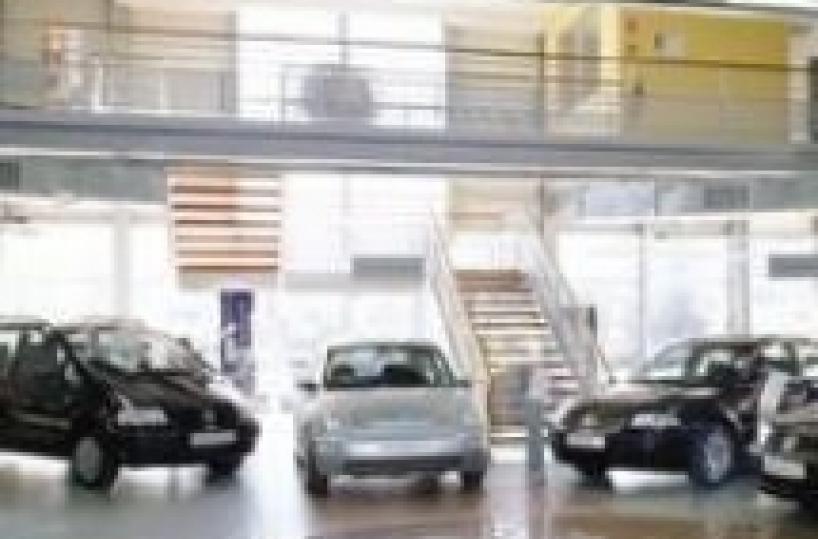 Bari, auto rubate sottoposte a lifting