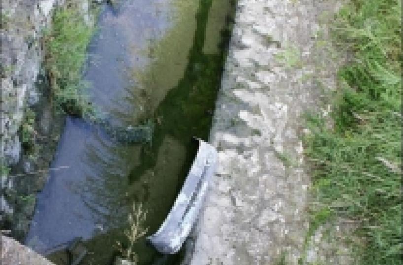 Lagonegro, rifiuti scaricati nel fiume Noce