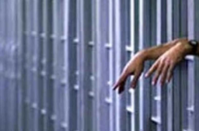 Bari, violenta detenuto: «Sono mafioso ma in carcere nessun abuso»