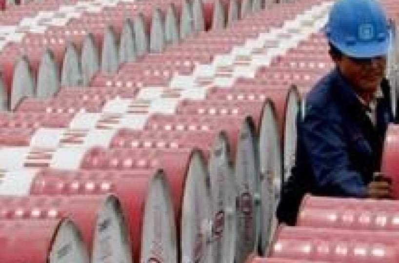 Petrolio: sale sopra 67 dlr a NY