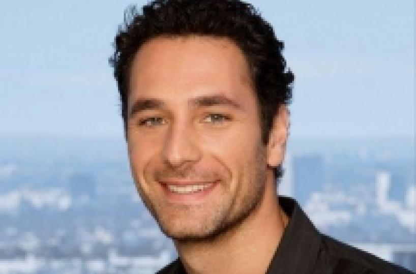 Il bellissimo Raul Bova compra casa nel Salento
