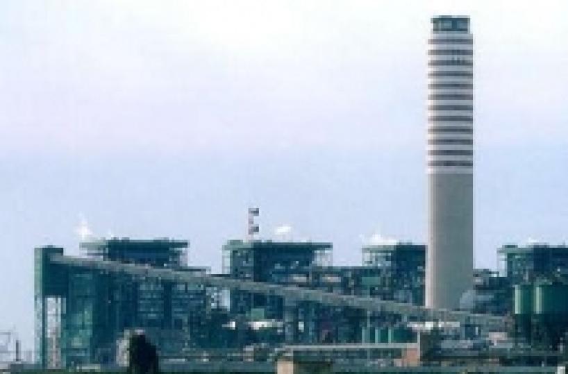 Brindisi, Cerano chiude tra due anni: «Futuro nero per i lavoratori»