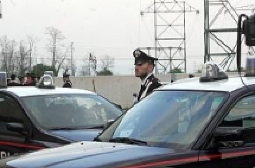 Lecce, la vendetta sbaglia tiro bruciata l'auto di un turista