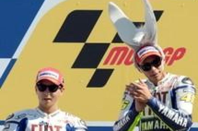 MotoGp: Rossi, 30 punti su Lorenzo