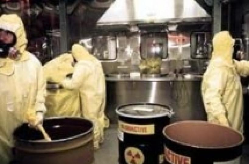 NUCLEARE/Trenta le navi affondate cariche di scorie