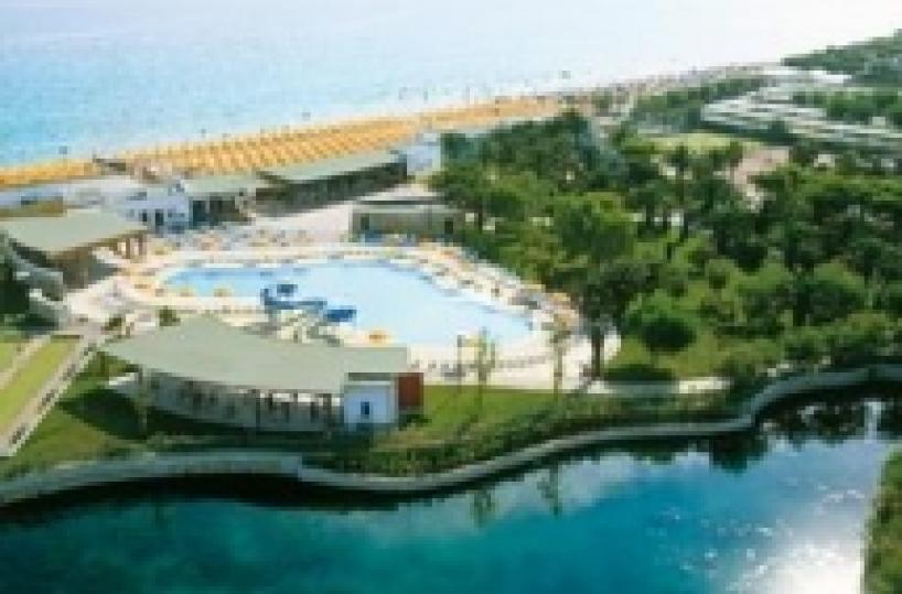 Dopo malori e polmoniti terme di Torre Canne sospende le cure