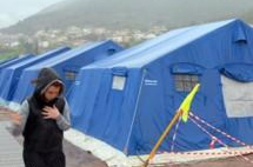 Terremoto: domani tende in piazze