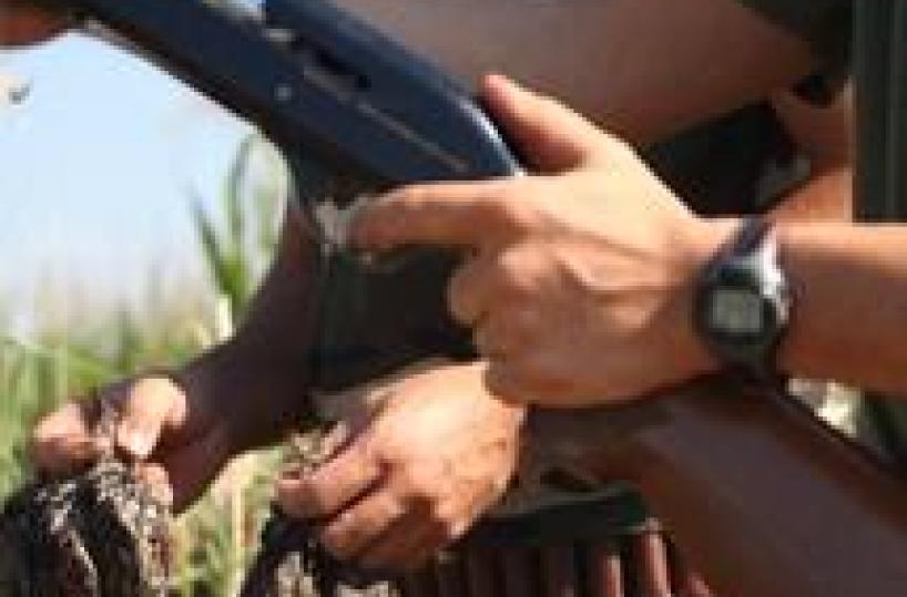 Scivola e cadendo  parte un colpo dal suo fucile. Muore un cacciatore 