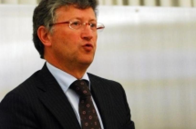 Santarsiero candidatoa segreteria regionale Pd