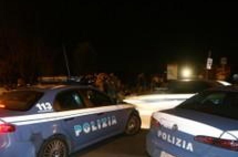 Spara durante lite e fugge