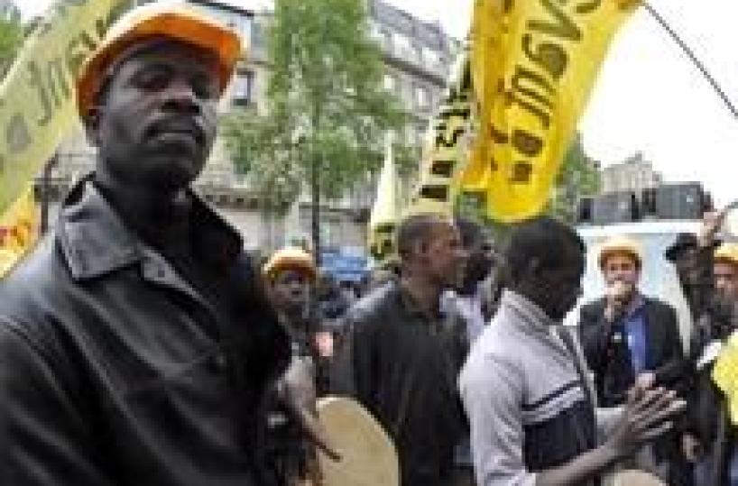 Parigi: protesta dei sans papiers
