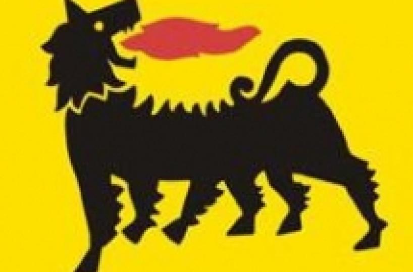 Taranto, esplode tubo in raffineria Eni Tutto sotto controllo