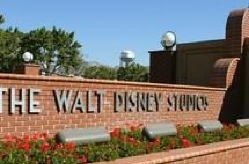 Walt-Disney cede diritti Power Rangers