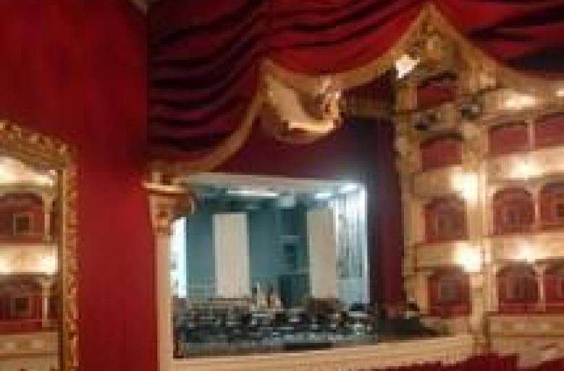 Al Petruzzelli il Bolshoi con Lago cigni