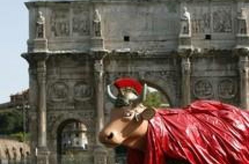 Cows invade Rome for art parade