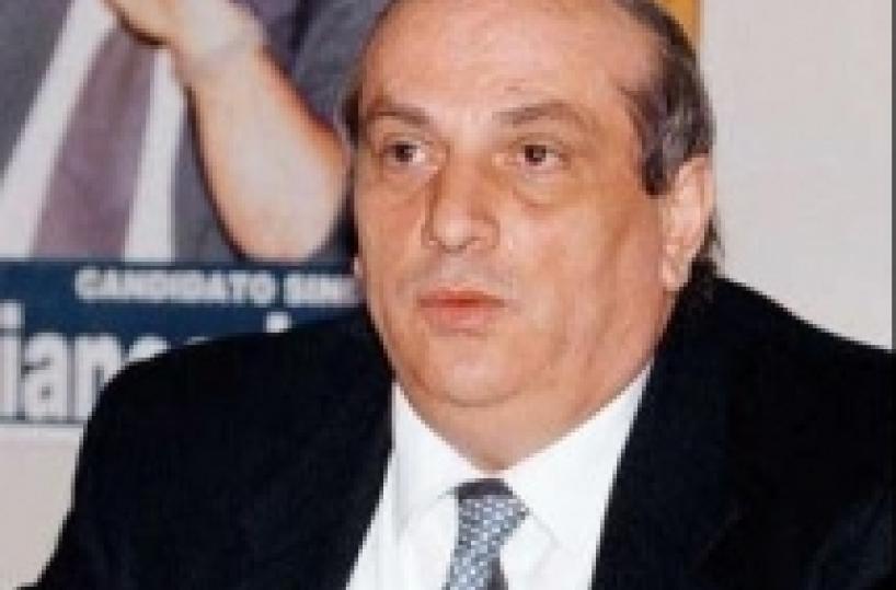 Manifesti offensivi nel capoluogo ionico Stalking contro Cito?