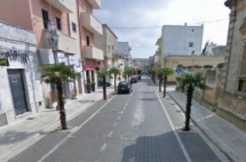 «Latiano, via Roma chiusa al traffico di domenica» Nasce gruppo su Facebook Sondaggio