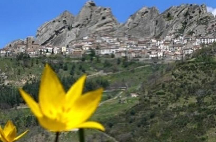 Pietrapertosa e il mistero del &laquo;majo&raquo; Le immagini