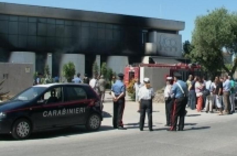 Bisceglie, incendiata la discoteca &laquo;Il fico&raquo; 