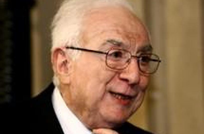 Cossiga improving, life support reduced