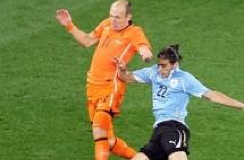 Il Siviglia tratta per Caceres