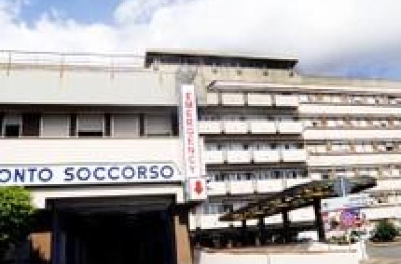 Investe coniugi e fuggearrestato 20enne a Bari