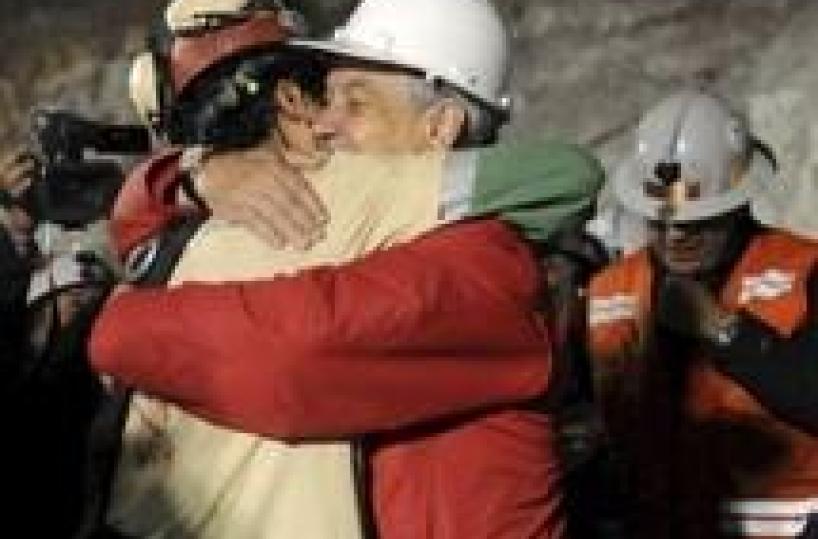 Cile, presidente Pinera sigilla il pozzo