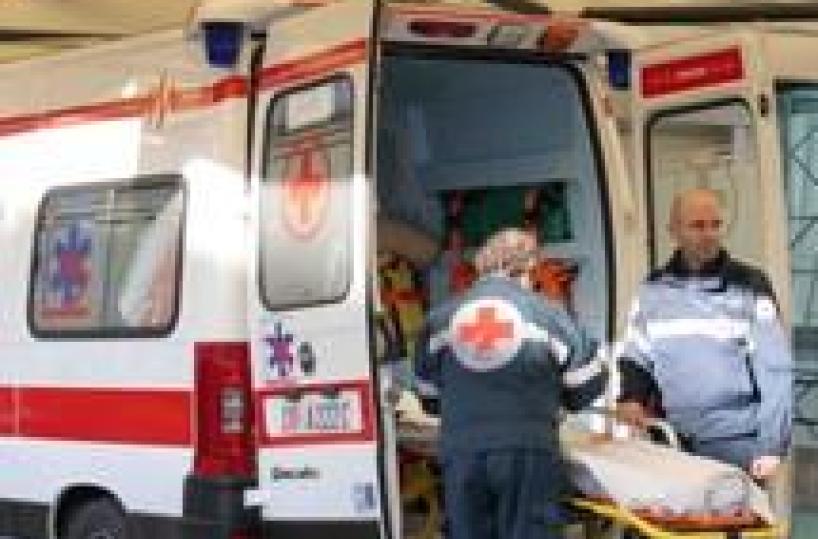 Bimbo muore soffocato da una castagna