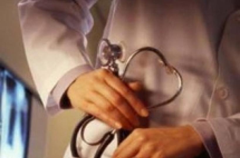 Medico a processo  tre anni di reclusione per falso e tentata estorsione