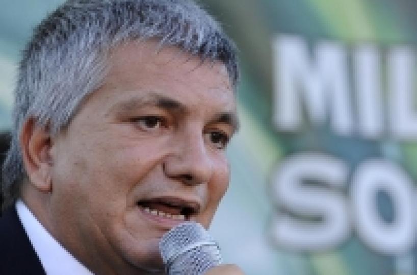 Il manifesto di Nichi «Stop a Marchionne»