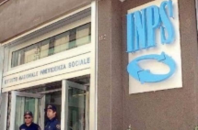 Inps, disperazione a Lecce per 5.000 pensioni bloccate