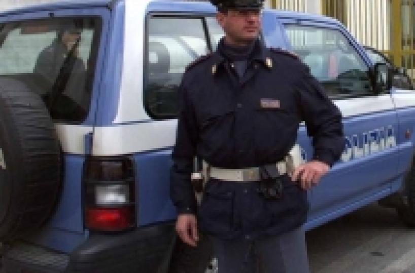 Insegnante lucano trovato morto in casa seminudo