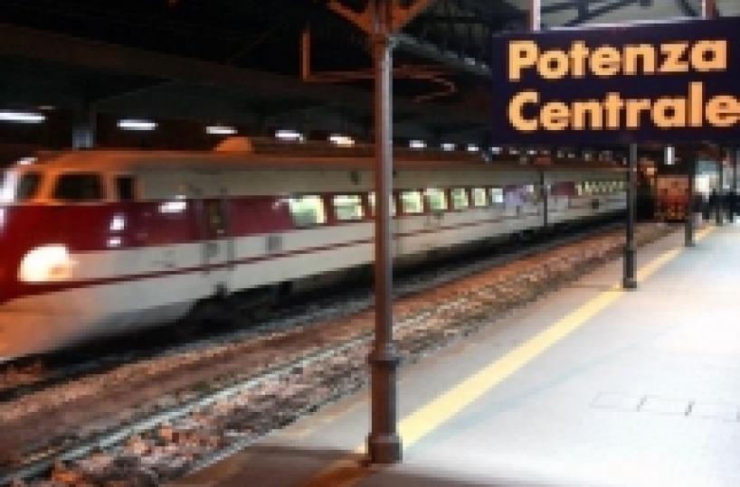 Treni, in Basilicata un altro Minuetto "Ora gli Eurostar"