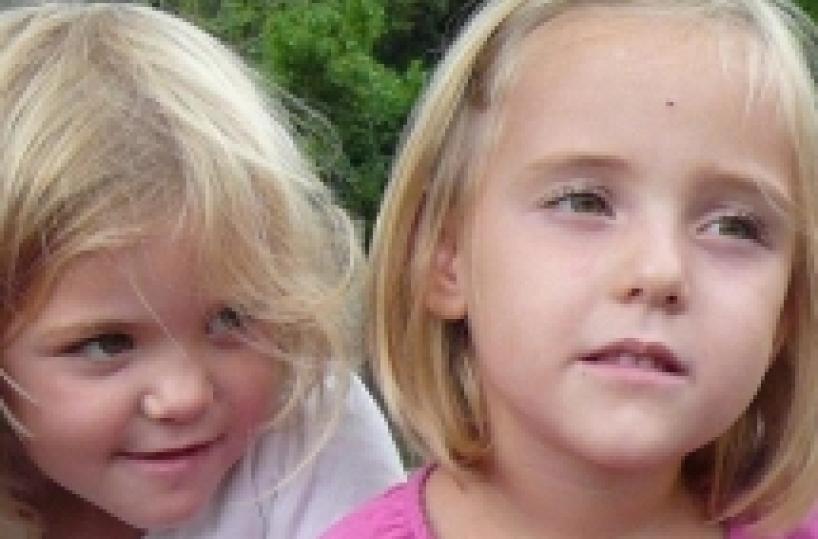 Gemelle scomparse forse le bimbe sono in&nbsp;Svizzera &laquo;Schepp era a Como&raquo;
