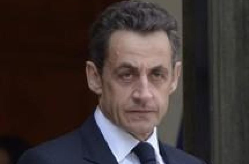 Libia: Francia cede, ok a comando Nato