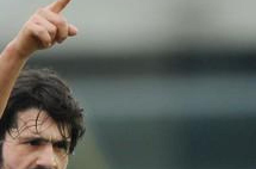 Calcio, incidenti Foggia-Pisapugliesi 5 partite porte chiuse