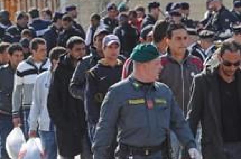 Germania: Cdu-Csu, Italia fermi profughi