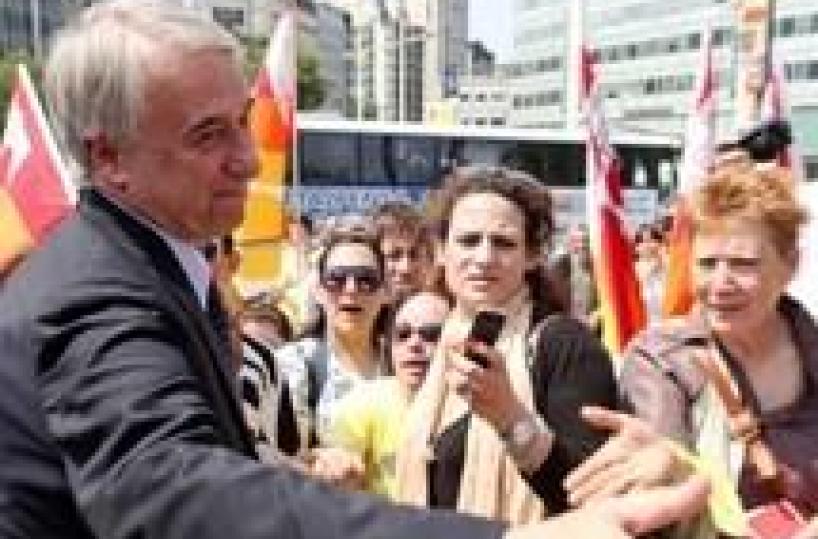Pisapia:non dovrebbero esserci campi rom