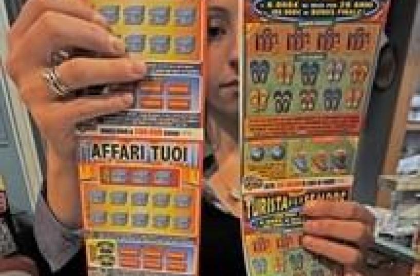 Incassano vincite «Gratta & vinci» rubati a Venosa