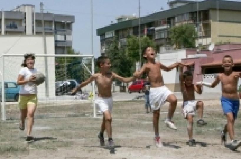 A Brindisi Sant'Elia impianti fai da te per giocare al calcio
