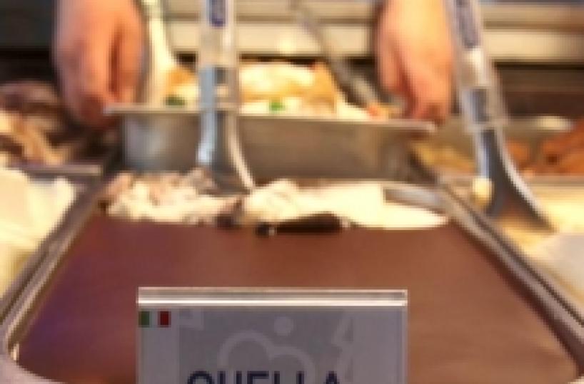 Voglia di gelato «Mi metti un po’ di "Quella"?»