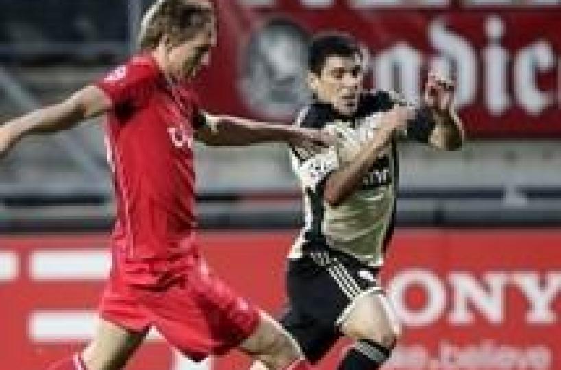 Champions: pari fra Twente e Benfica