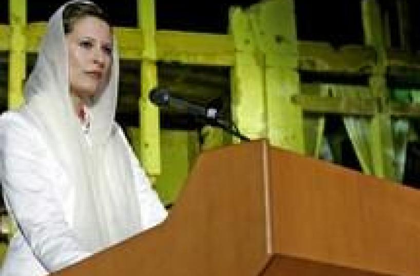 Libia: Algeria, familiari rais sono qui
