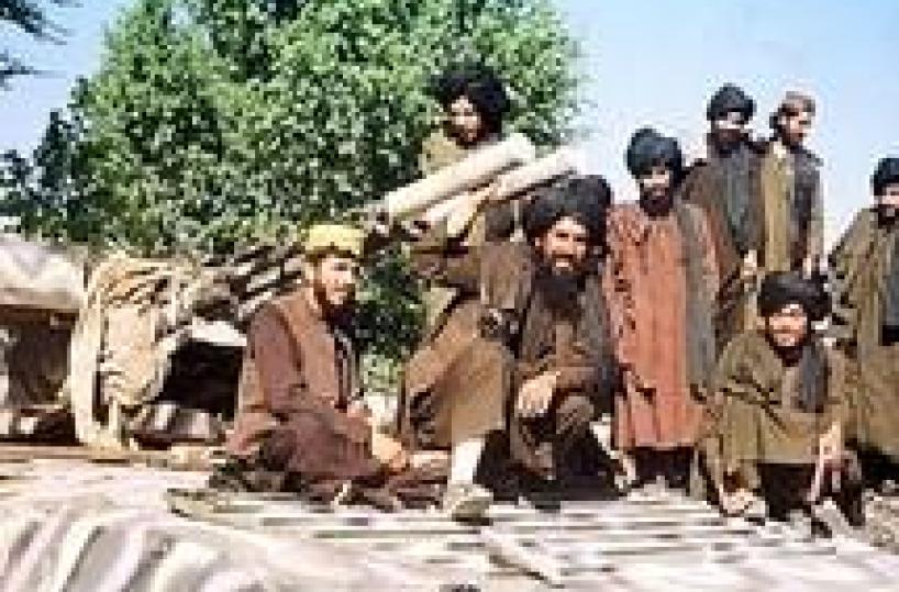 Pakistan: truppe su confine Afghanistan